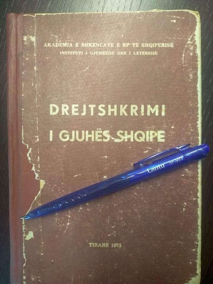 "veçse ka ardhur" apo "tashmë ka ardhur"?